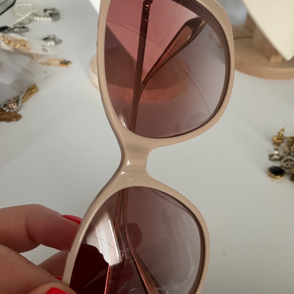ALEXANDER MCQUEEN Sunglasses AM0340S 003 - Picture 4 of 5